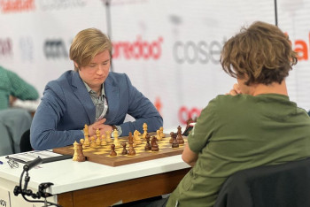 Фотография к новости: 23-летний казахстанец сенсационно победил лучшего шахматиста мира