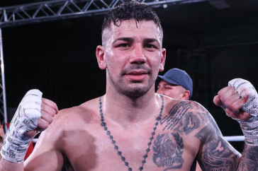 Фотография к новости: Соперник Алимханулы по бою за два титула не согласился с нокаутом