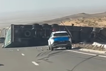 Фотография к новости: Водитель грузовика скончался на месте аварии в Актау