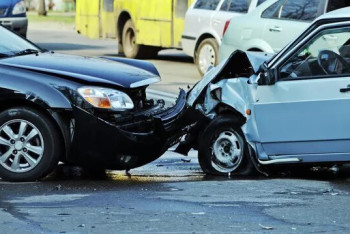 Фотография к новости: Жуткое ДТП произошло на мосту в Шымкенте