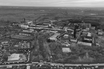 Фотография к новости: Аким Карагандинской области пообещал взять помощь семьям шахтёров под личный контроль