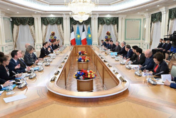 Фотография к новости: Радует, что основные соглашения Казахстана и Франции относятся к высокотехнологической сфере – политолог