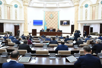 Фотография к новости: Сенаторы ратифицировали Соглашение между Казахстаном и ВОЗ