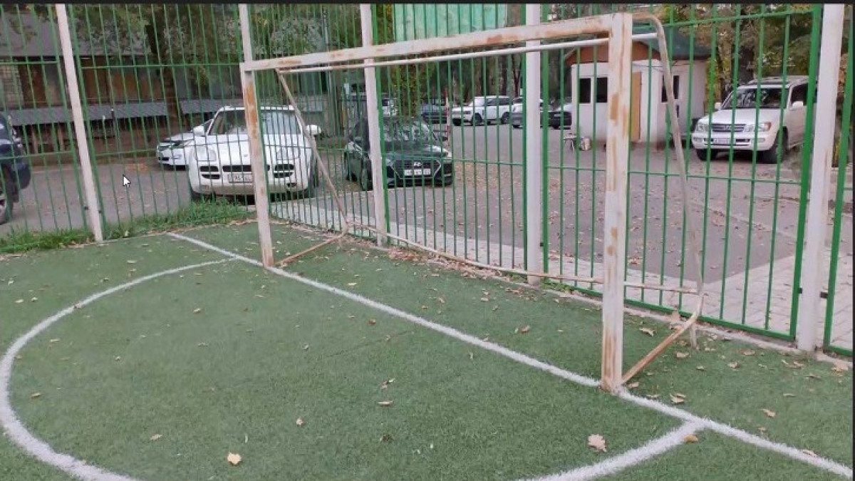  Алина Мурзаева.