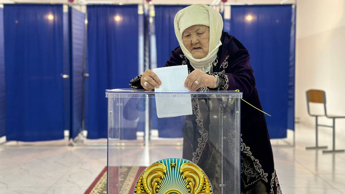  центр общественных коммуникаций Мангистауской области