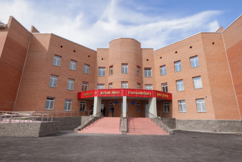 Фотография к новости: Нет полной уверенности, что в школах не работают педофилы, насильники - эксперты