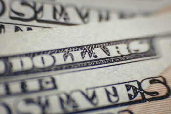 Фотография к новости: Золотовалютные резервы Казахстана увеличились на 2 млрд долларов