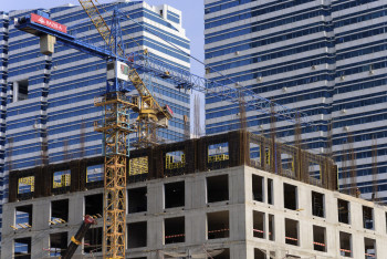 Фотография к новости: В октябре цены на жилье снова выросли