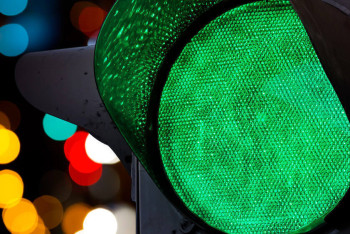 Фотография к новости: Уличный светофор попытались украсть двое жителей Темиртау