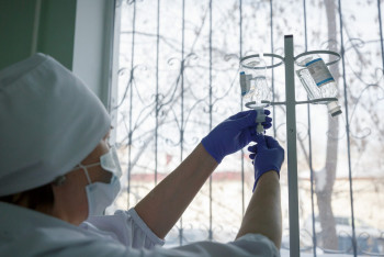 Фотография к новости: На лечение одного ребёнка с редким заболеванием выделяется до 80 млн тенге — Минздрав РК