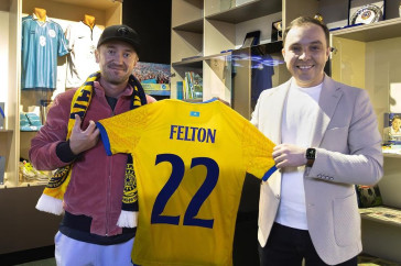 Фотография к новости: Том Фелтон будет болеть за сборную Казахстана по футболу