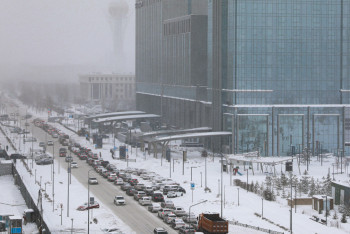Фотография к новости: Штормовое предупреждение объявлено в большинстве регионов Казахстана