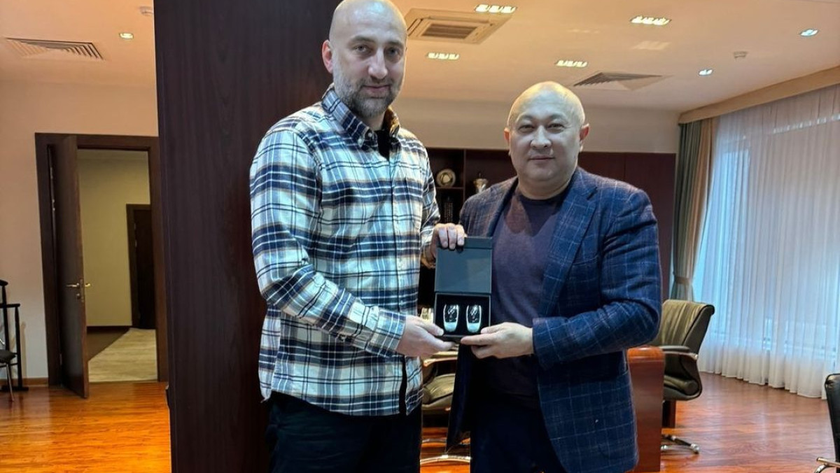  Instagram / magomedadiev