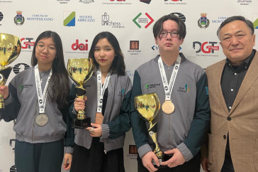 Фотография к новости: Юные казахстанские шахматисты завоевали три медали в Италии