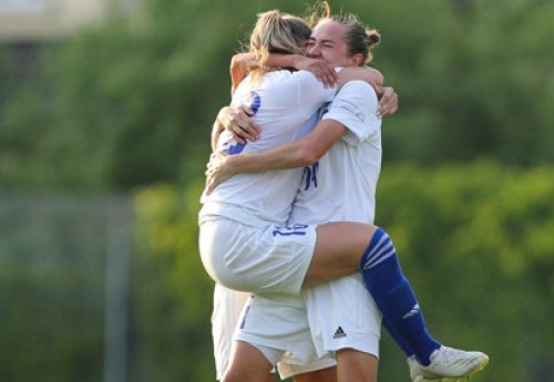 Фотография к новости: Женская сборная Казахстана по футболу сотворила сенсацию в Лиге наций