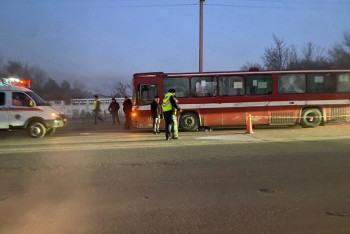 Фотография к новости: Автобус насмерть сбил пешехода в Усть-Каменогорске