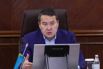 Фотография к новости: Всем пострадавшим и семьям погибших при пожаре в Алматы будет оказана помощь - Смаилов