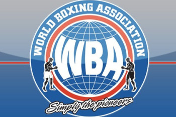 Фотография к новости: Казахстанский боксёр вылетел из ТОП-5 рейтинга WBA