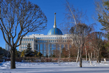 Фотография к новости: Подписан закон о гарантированном трансферте из Нацфонда