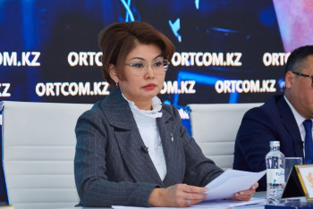 Фотография к новости: Петицию против бытового насилия учтут при работе госорганов - Аида Балаева