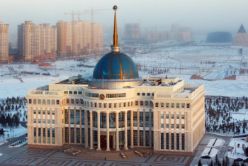 Фотография к новости: Касым-Жомарт Токаев принял посла Европейского Союза в Казахстане