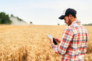 Фотография к новости: В Актюбинской области до конца года обеспечат интернетом 13 сёл