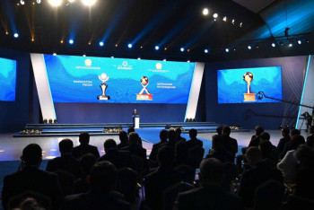 Фотография к новости: Токаев: Казахстан должен закрепиться в качестве центра притяжения глобальных цифровых технологий