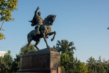 Фотография к новости: Fitch отозвало кредитный рейтинг Ташкента