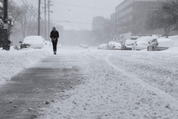 Фотография к новости: Снег, туман и гололёд: в каких регионах страны объявлено штормовое предупреждение