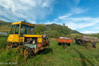 Фотография к новости: Пьяный тракторист дважды переехал женщину