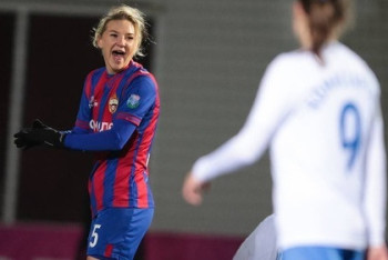 Фотография к новости: Капитан сборной Казахстана вошла в список лучших футболисток года