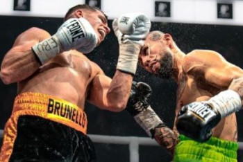 Фотография к новости: Непобеждённого боксёра нокаутировали в бою за титул в весе Алимханулы