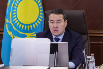 Фотография к новости: Смаилов дал ряд поручений по борьбе со стихийными свалками