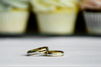 Фотография к новости: В Казахстане разрешат однополые браки - правда или фейк