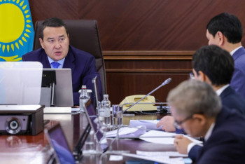 Фотография к новости: Итоги работы в сфере промышленности подвели в правительстве Казахстана