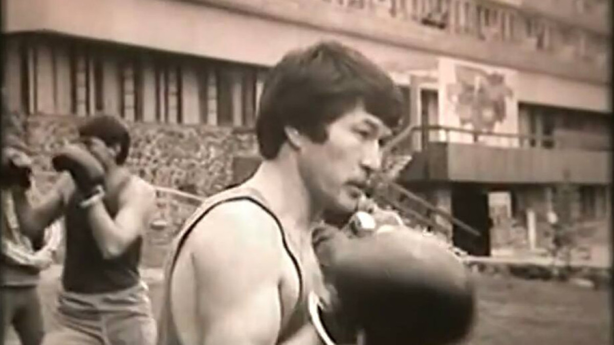  Серик Нурказов