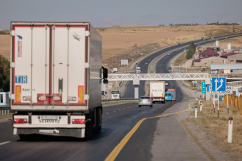 Фотография к новости: Наличие очередей из фур на границе с Китаем опровергли в Минфине