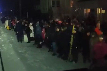 Фотография к новости: Более 200 человек эвакуировали пассажирским поездом в Астану