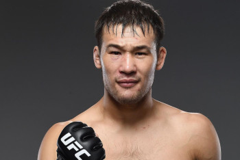 Фотография к новости: Названо место Шавката Рахмонова в P4P-рейтинге в 2023 году