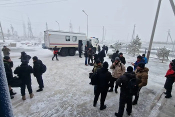 Фотография к новости: 40 дальнобойщиков из Беларуси застряли на трассе в Жетысу