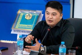 Фотография к новости: Это жизненно важный вопрос: политолог высказался об интервью Токаева