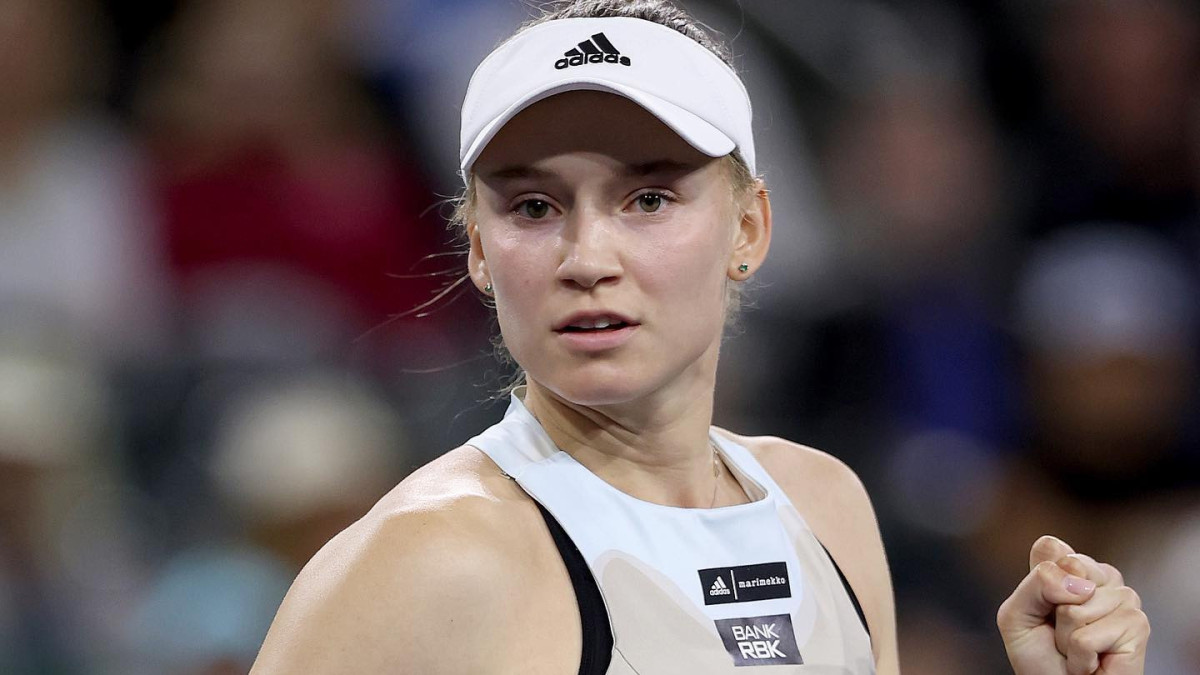  instagram.com/lenarybakina