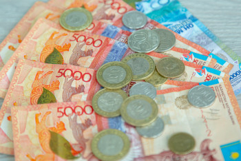 Фотография к новости: Более 333 тысяч казахстанцев получили пособия и выплаты без заявок