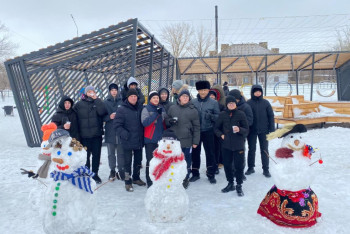 Фотография к новости: Аллею из 80 весёлых снеговиков создали в Карагандинской области