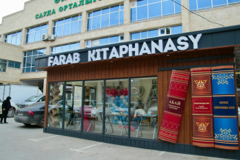 Фотография к новости: Библиотеки появятся на рынках Туркестанской области