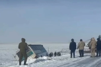 Фотография к новости: Автобус с 17 пассажирами слетел в кювет в области Абай