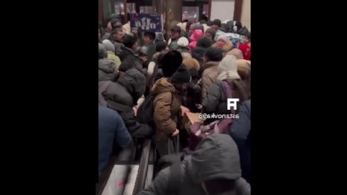  стоп-кадр из видео/ instagram.com/Astanovka98