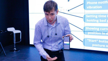 Фотография к новости: Необычный корректор осанки создал школьник в ВКО