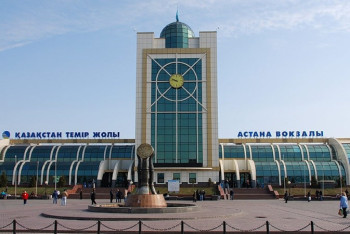 Фотография к новости: Опасная ситуация на старом вокзале Астаны: давку прокомментировали в КТЖ