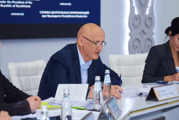 Фотография к новости: Глава Фонда "Қазақстан халқына" выступил за введение трупного донорства